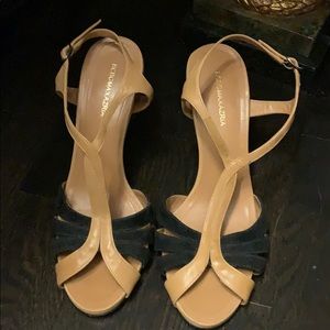BCBG Maxazaria tan and black strappy heels